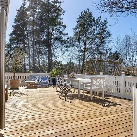Feriehus Baroniet Hornbaek I Dronningmølle